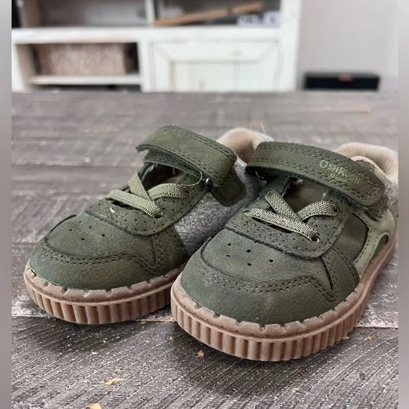 Carters Oshkosh Toddler Boys Shoes - Picture 7 of 9